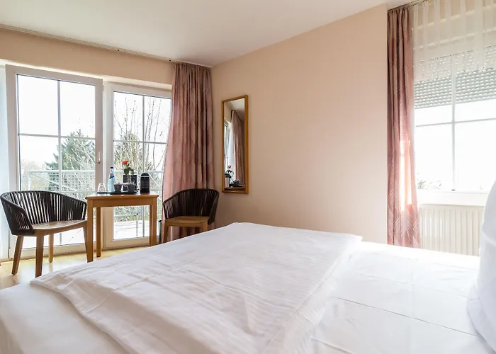 Schöne Aussicht Hotel 3*
