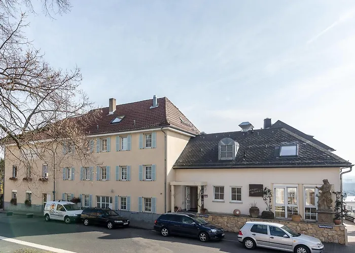 Schöne Aussicht 3*
