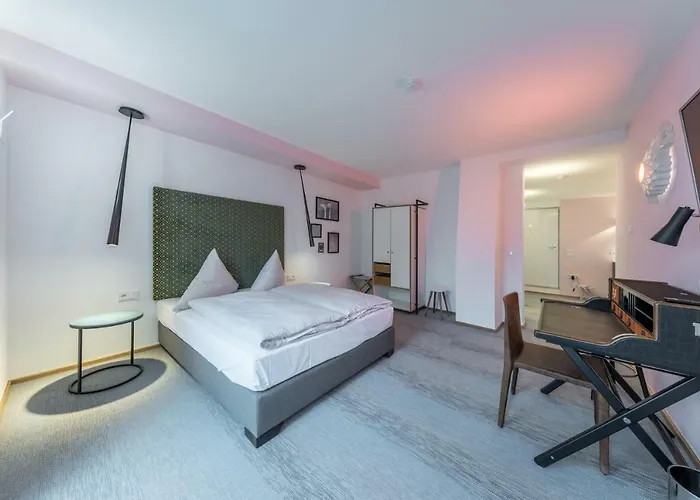Schöne Aussicht Hotel 3*